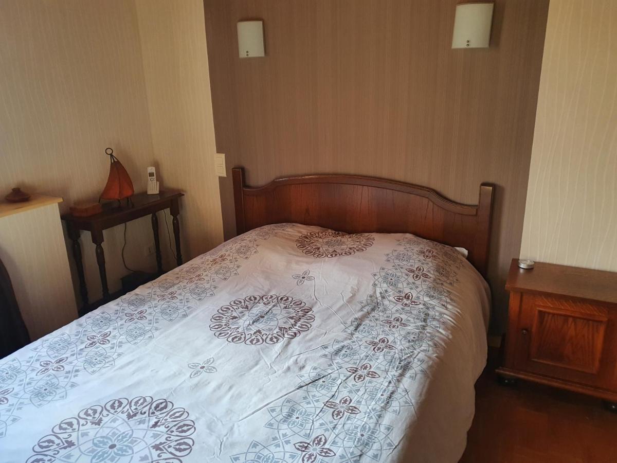 Maison Dans Un Village Calme Carla-de-Roquefort 外观 照片