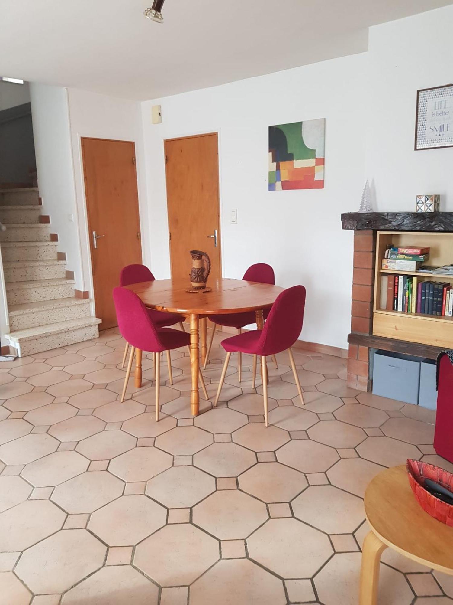 Maison Dans Un Village Calme Carla-de-Roquefort 外观 照片